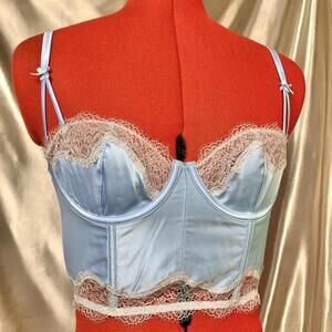 Vintage victoria’s secret lace boned corset bustier
